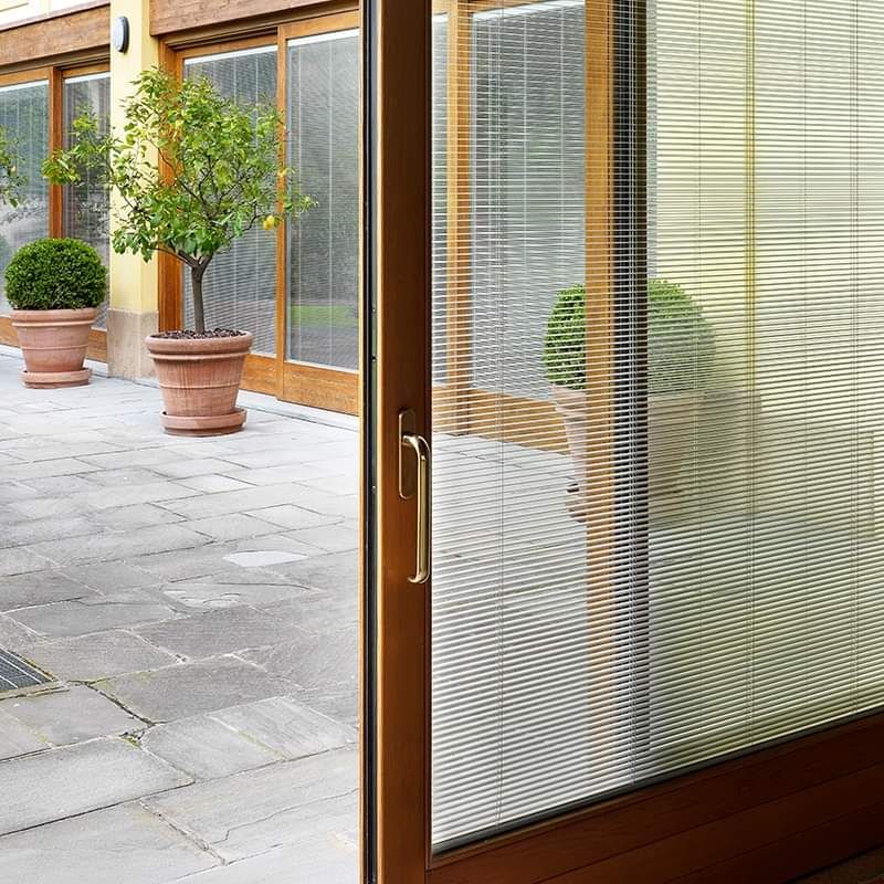 ES GLASS Çift Cam Arası Jaluzi Sistemleri